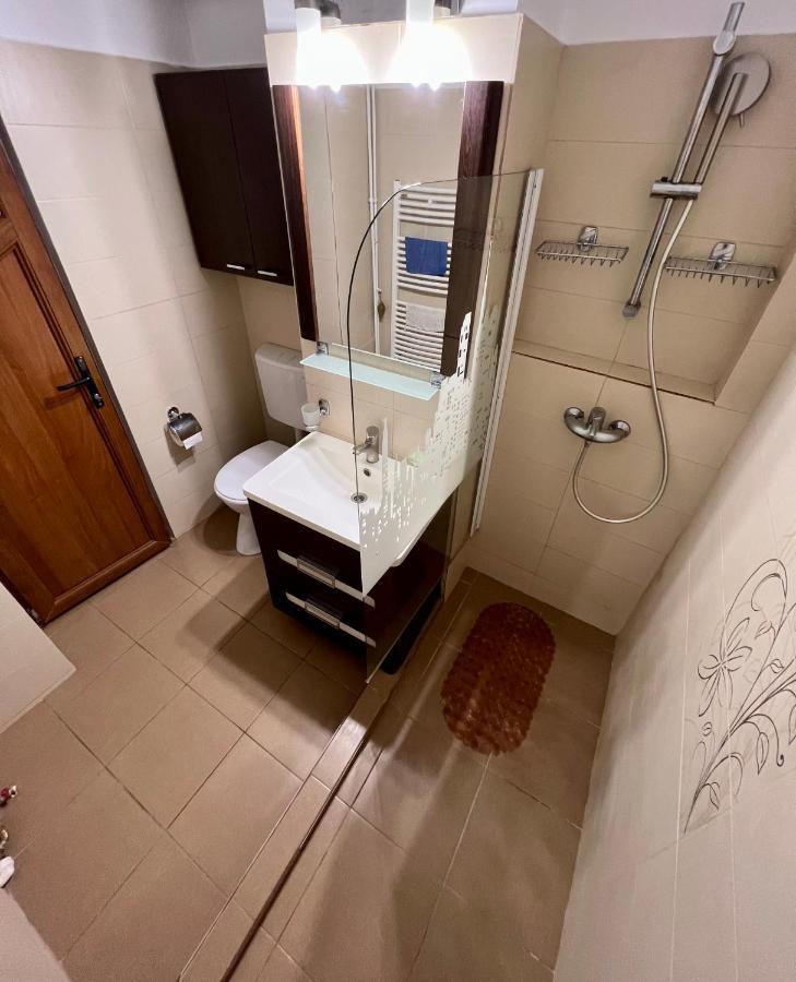 Mnm Lapusneanu Apartamento Iasi Exterior foto